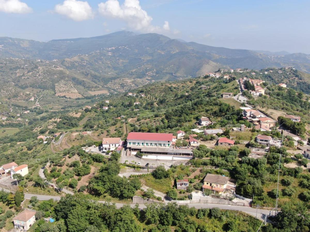 Madonna Della Scala Bed & Breakfast Castellabate Exterior photo